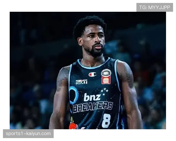 乌戈布罗金顿使用引疑惑 防守悍将仅出战3分钟遭质疑 乌戈布罗金顿使用引疑惑 防守悍将仅出战3分钟遭质疑